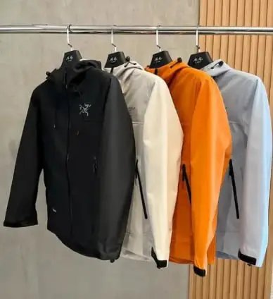 Arc'teryx down jacket - Thumbnail 5
