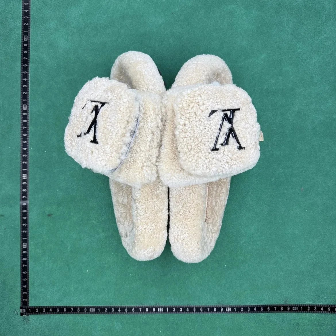 LOUIS VUITTON Paseo Comfort Slippers - Thumbnail 4