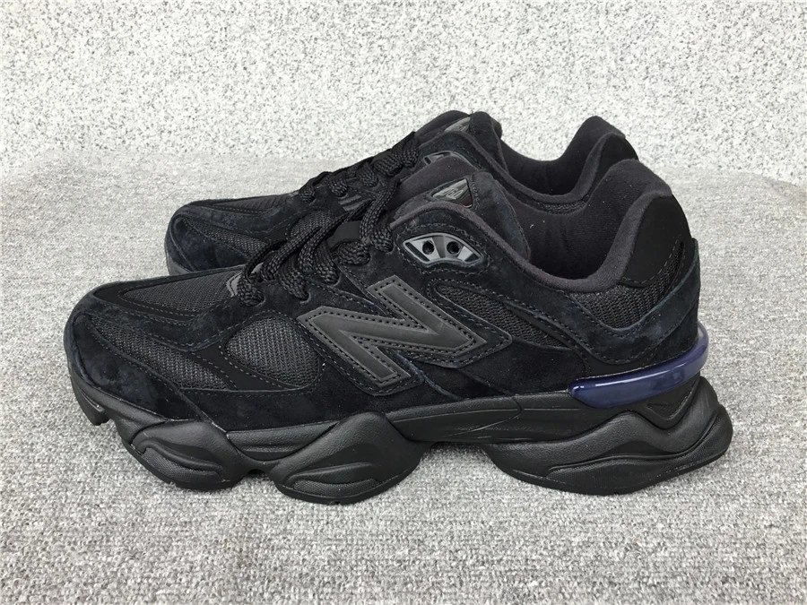 New Balance 9060 Sneakers