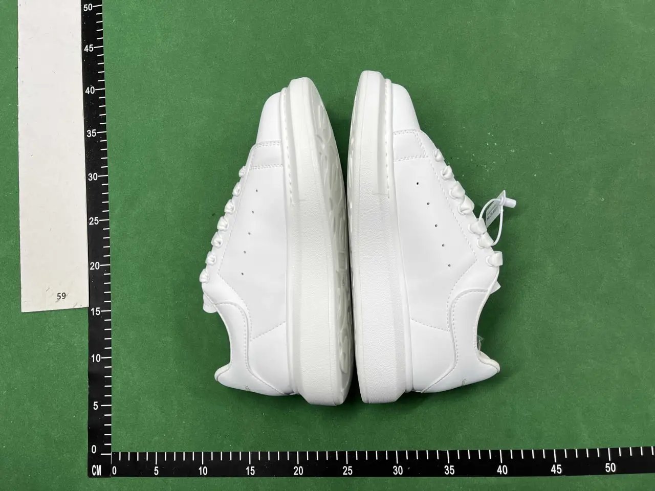 Alexander McQueen - Thumbnail 8