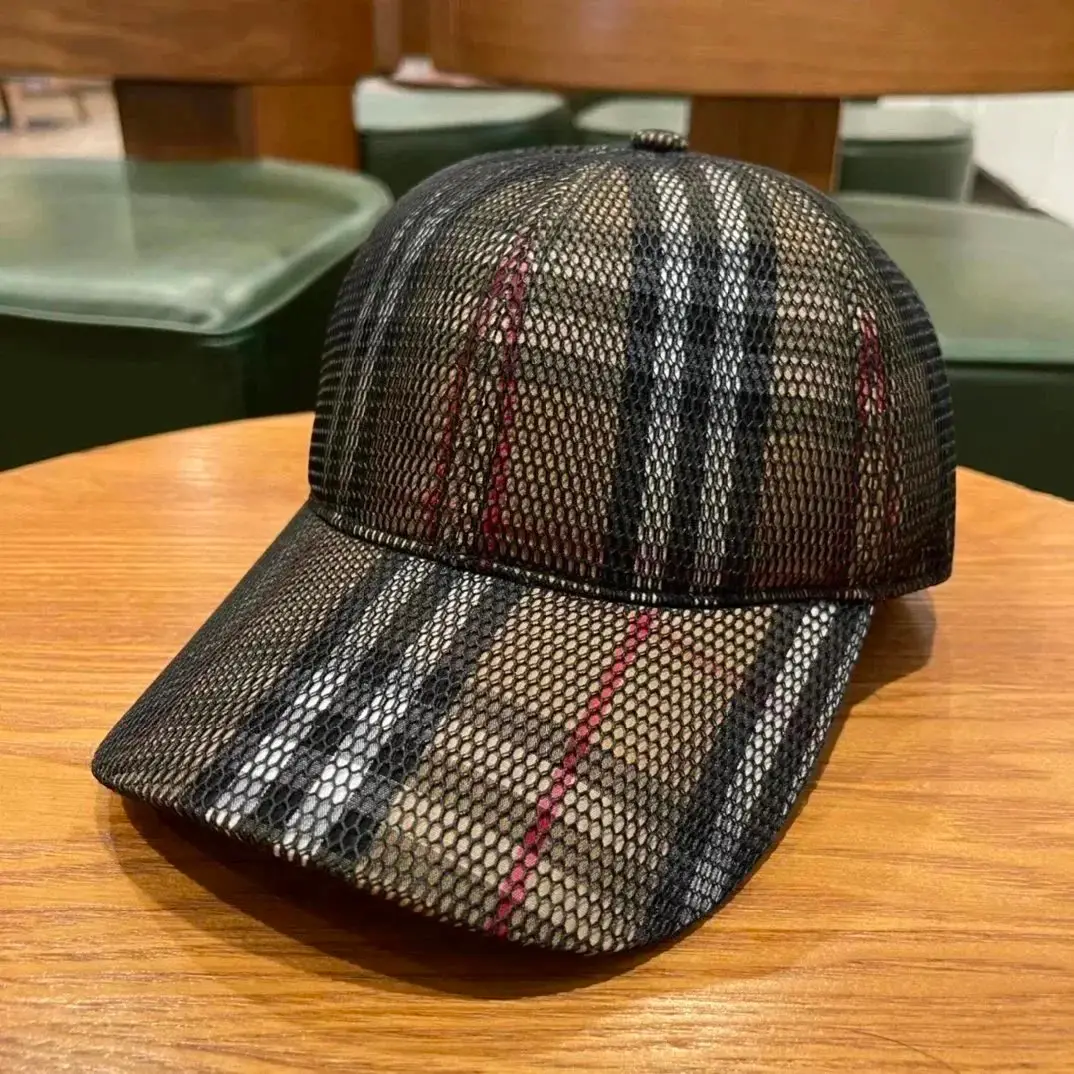 Burberry 11