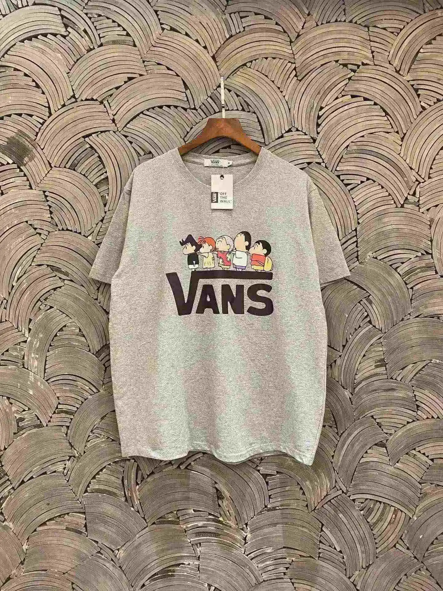 Grey Crayon Shin chan 002