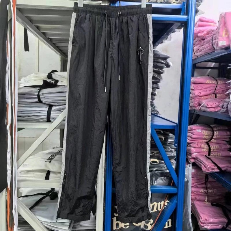 3106 black khaki pants