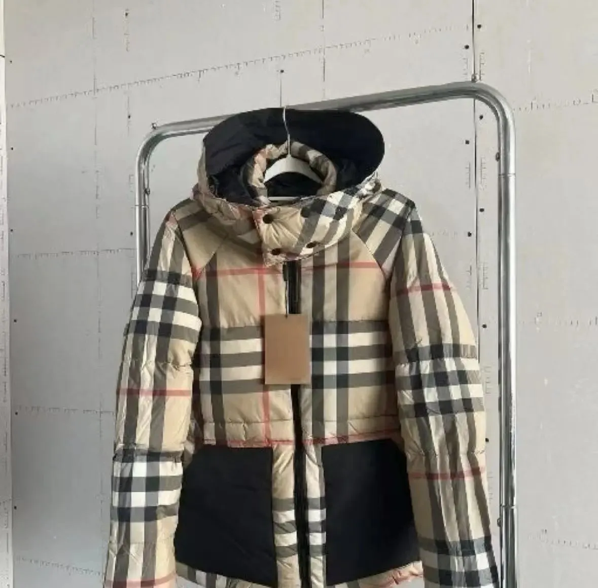 Burberry down jacket13