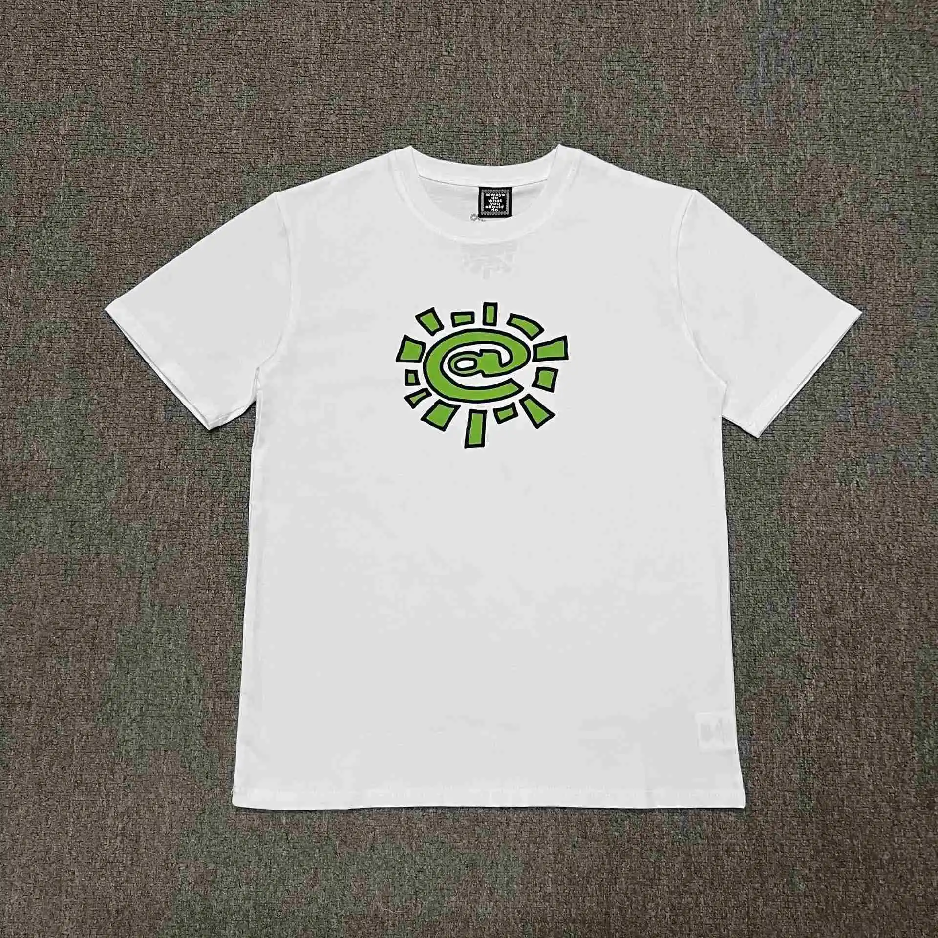 AD04 White Print Green