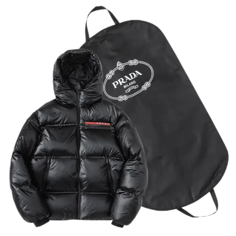 连帽短款羽绒服字母标亮黑色